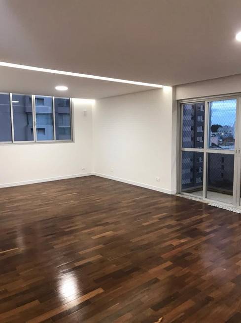 Foto 5 de Apartamento com 4 Quartos à venda, 209m² em Vila Mariana, São Paulo