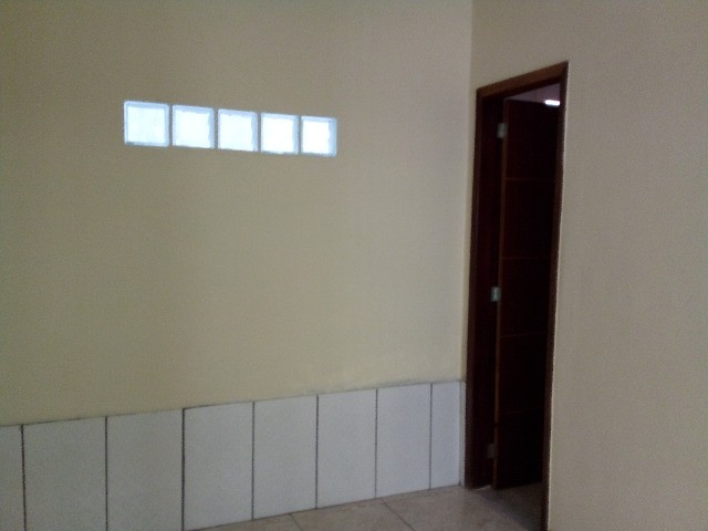 Foto 3 de Casa com 1 Quarto para alugar, 40m² em Vigário Geral, Rio de Janeiro