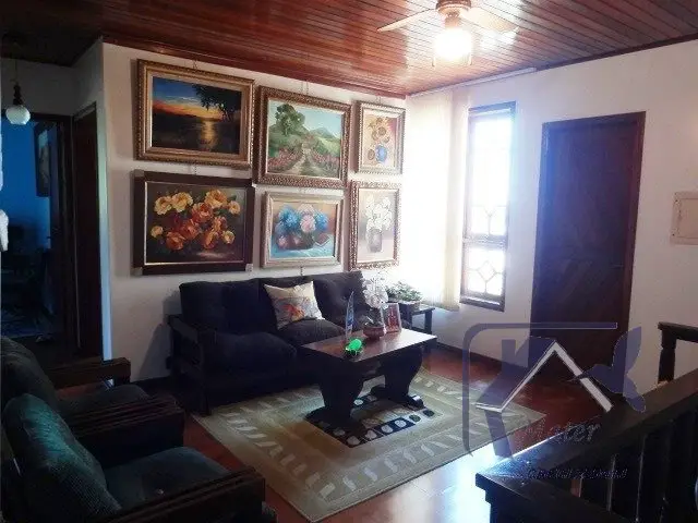 Foto 5 de Casa com 4 Quartos à venda, 318m² em Cavalhada, Porto Alegre