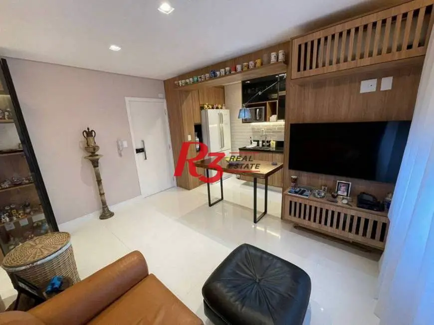 Foto 2 de Apartamento com 1 Quarto à venda, 42m² em Boqueirão, Santos