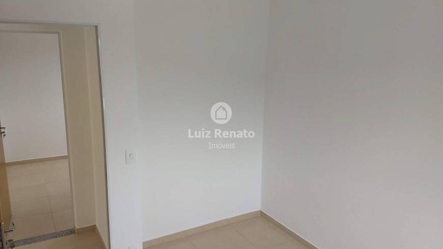 Foto 3 de Apartamento com 2 Quartos à venda, 47m² em Estoril, Belo Horizonte