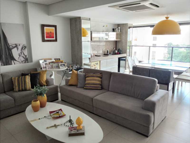 Foto 1 de Apartamento com 2 Quartos à venda, 138m² em Horto Florestal, Salvador