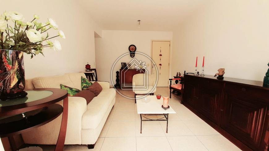 Foto 2 de Apartamento com 2 Quartos à venda, 76m² em Icaraí, Niterói