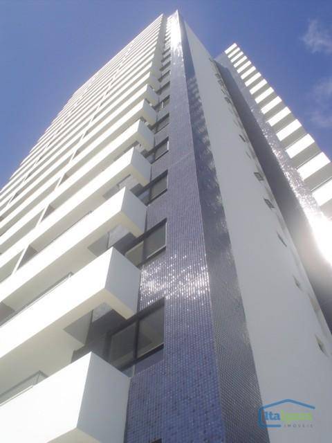 Foto 1 de Apartamento com 2 Quartos para alugar, 74m² em Itaigara, Salvador