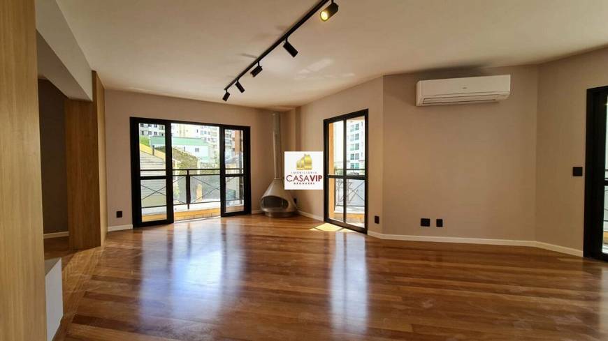Foto 1 de Apartamento com 3 Quartos à venda, 200m² em Jardim Ampliação, São Paulo