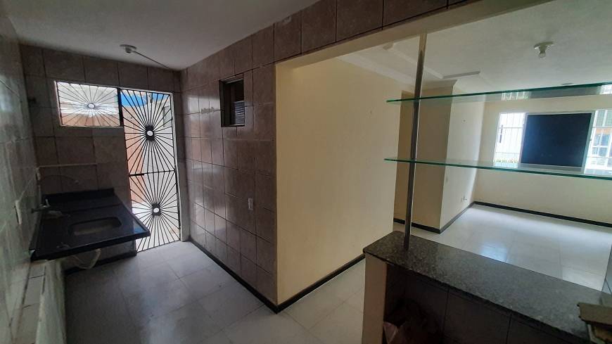 Foto 1 de Apartamento com 3 Quartos à venda, 58m² em Tabapuã, Caucaia
