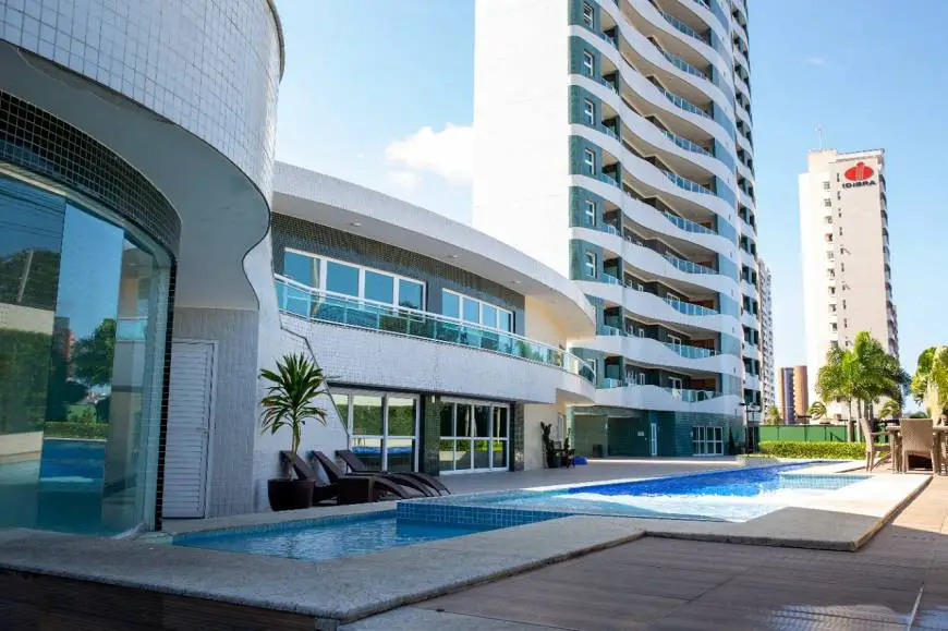 Foto 1 de Apartamento com 4 Quartos à venda, 164m² em Guararapes, Fortaleza