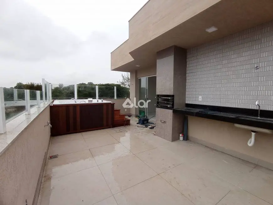 Foto 2 de Apartamento com 4 Quartos à venda, 130m² em Planalto, Belo Horizonte