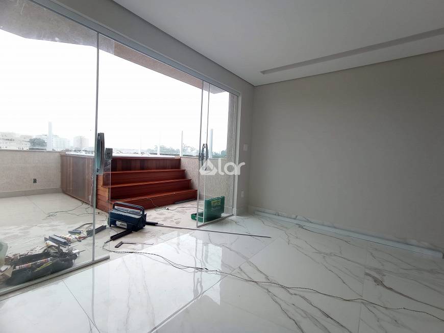 Foto 3 de Apartamento com 4 Quartos à venda, 130m² em Planalto, Belo Horizonte