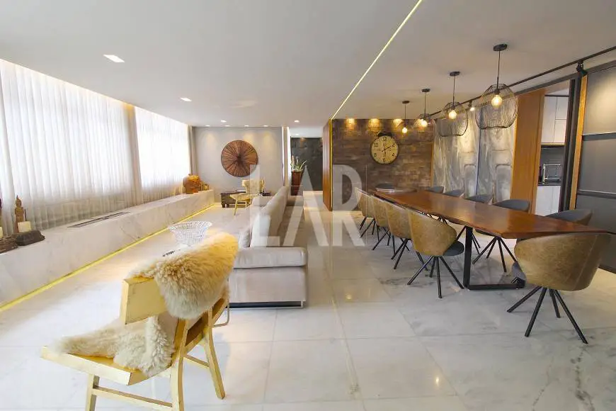 Foto 5 de Apartamento com 4 Quartos à venda, 290m² em Sion, Belo Horizonte