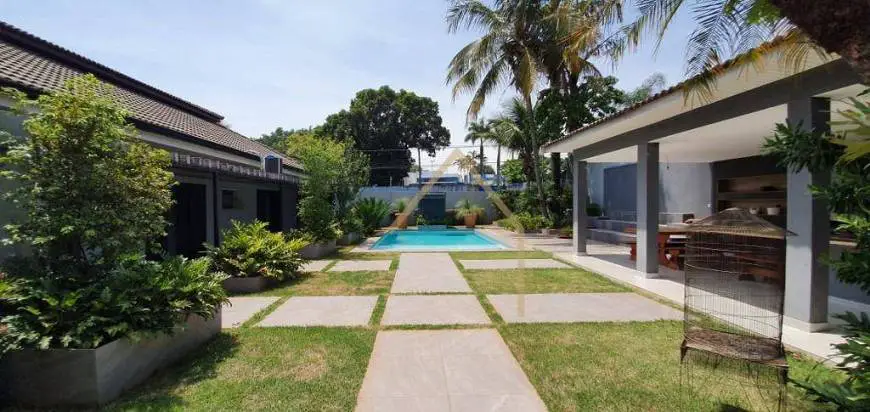 Foto 1 de Casa com 3 Quartos à venda, 503m² em Centro, Santa Bárbara D Oeste