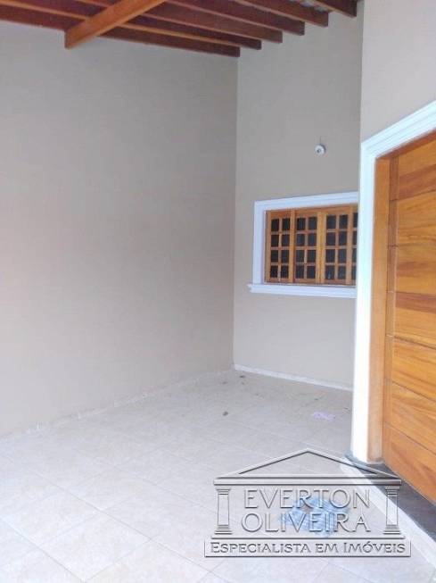 Foto 2 de Casa com 3 Quartos à venda, 100m² em Residencial Santa Paula, Jacareí