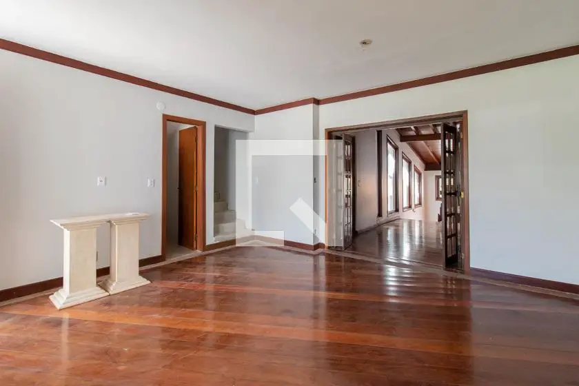 Foto 1 de Casa de Condomínio com 3 Quartos para alugar, 150m² em Santo Antônio, Porto Alegre