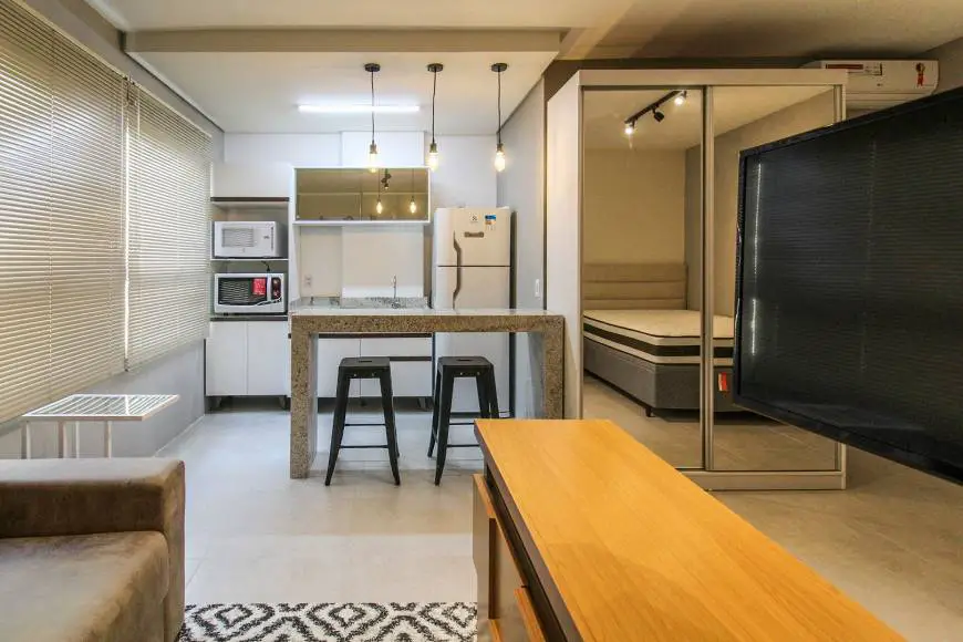 Foto 1 de Apartamento com 1 Quarto para alugar, 27m² em Rio Branco, Novo Hamburgo