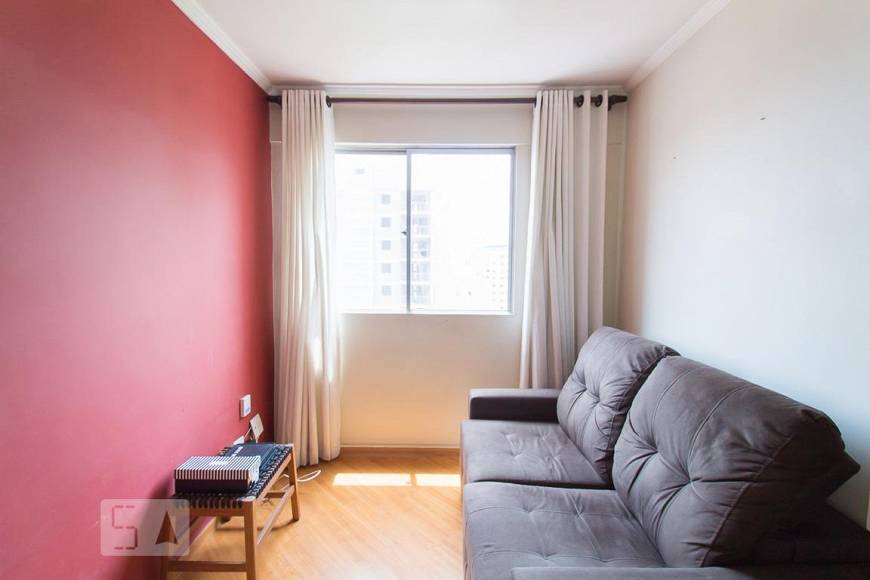 Foto 1 de Apartamento com 2 Quartos para alugar, 40m² em Liberdade, São Paulo