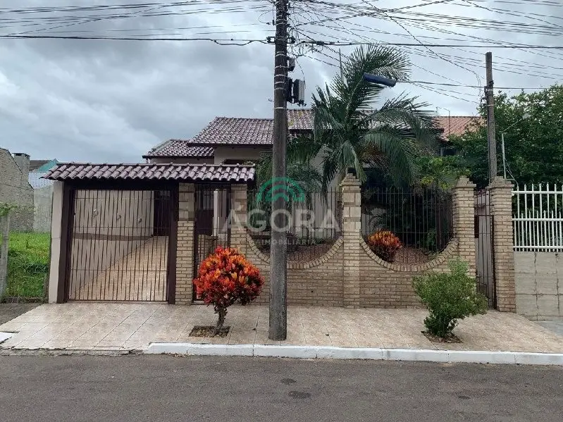 Foto 1 de Casa com 2 Quartos para alugar, 140m² em São José, Canoas