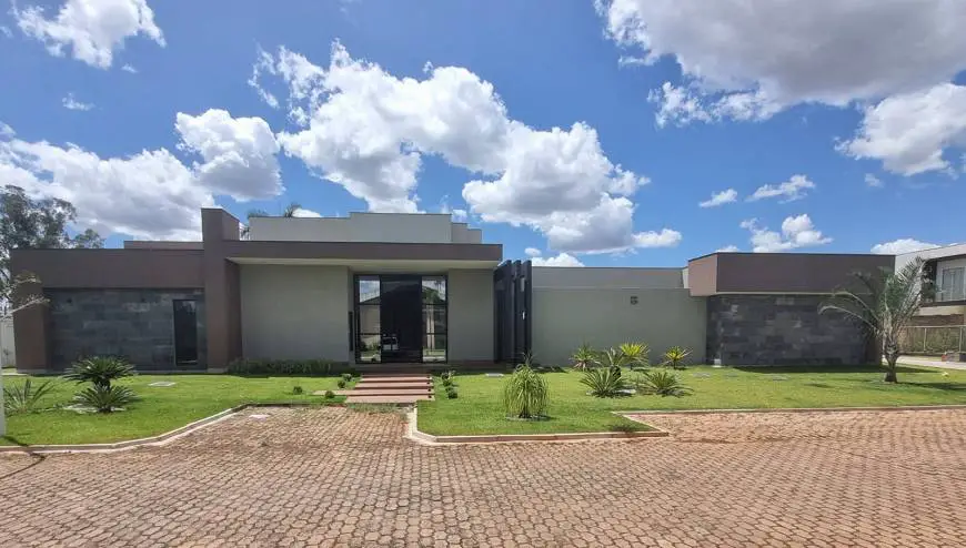 Foto 1 de Casa com 4 Quartos à venda, 2500m² em Park Way , Brasília