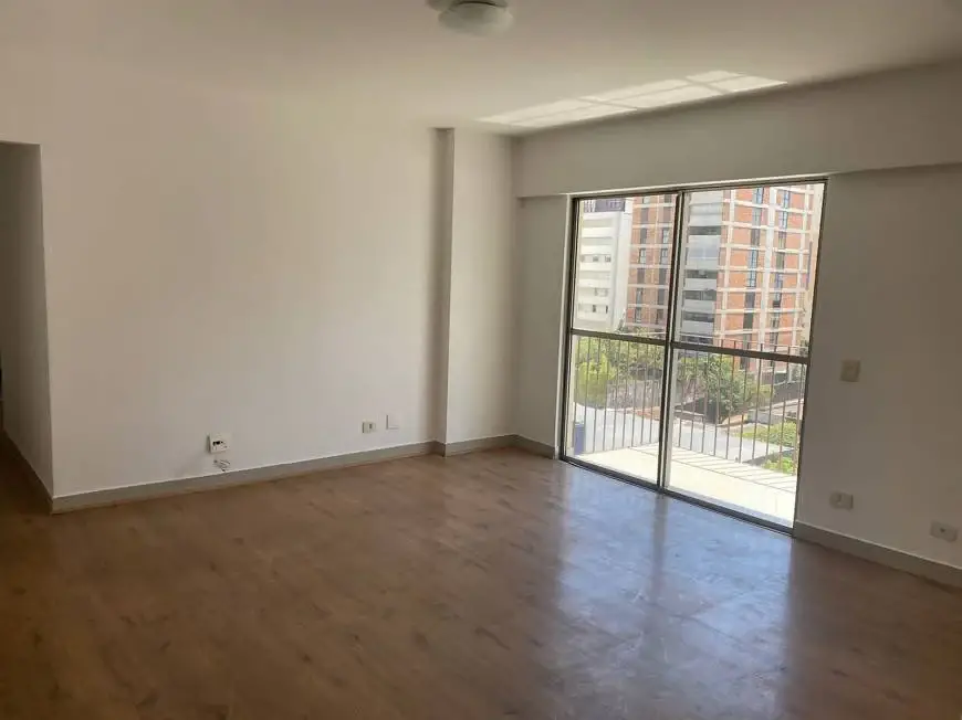 Foto 1 de Apartamento com 2 Quartos para venda ou aluguel, 70m² em Itaim Bibi, São Paulo