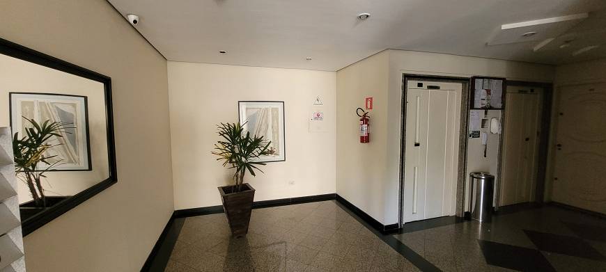 Foto 2 de Apartamento com 2 Quartos à venda, 55m² em Jardim Claudia, São Paulo