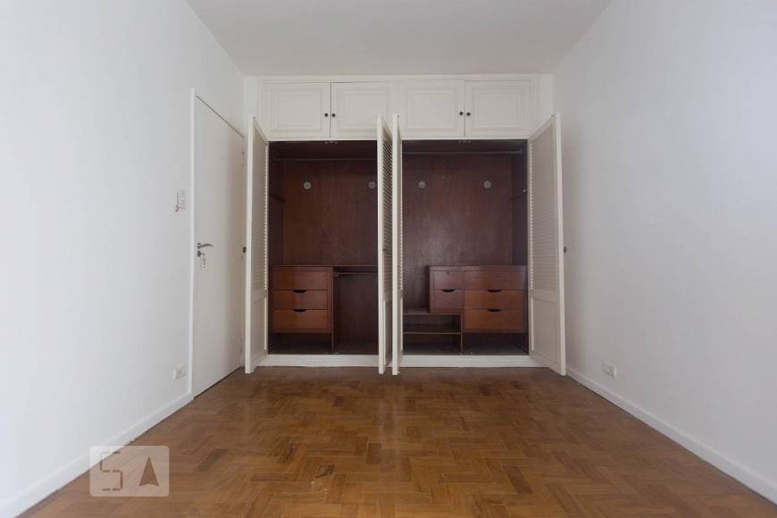 Foto 3 de Apartamento com 2 Quartos para alugar, 80m² em Jardim Paulista, São Paulo
