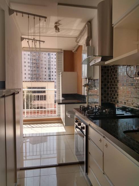 Foto 5 de Apartamento com 2 Quartos para alugar, 57m² em Vila das Mercês, São Paulo