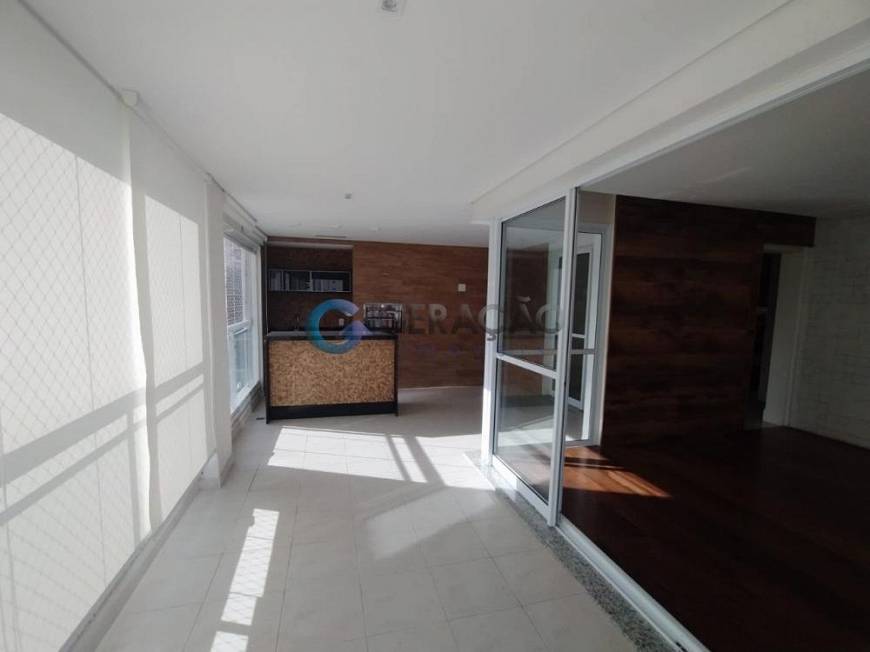 Foto 1 de Apartamento com 4 Quartos à venda, 190m² em Vila Adyana, São José dos Campos