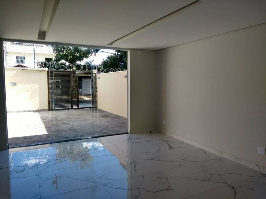 Foto 3 de Casa com 3 Quartos à venda, 80m² em Sinimbu, Belo Horizonte