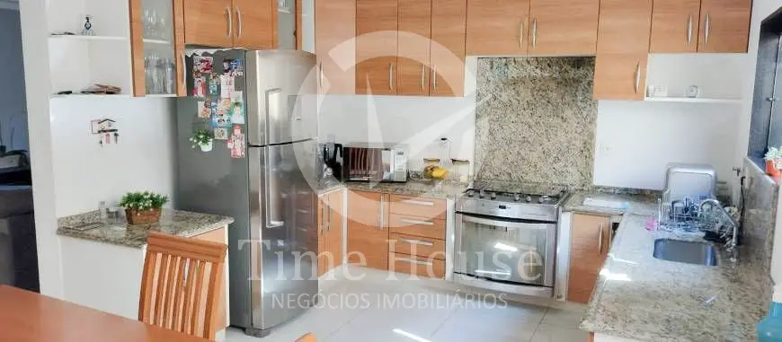 Foto 1 de Sobrado com 3 Quartos à venda, 348m² em Jardim Santo Alberto, Santo André