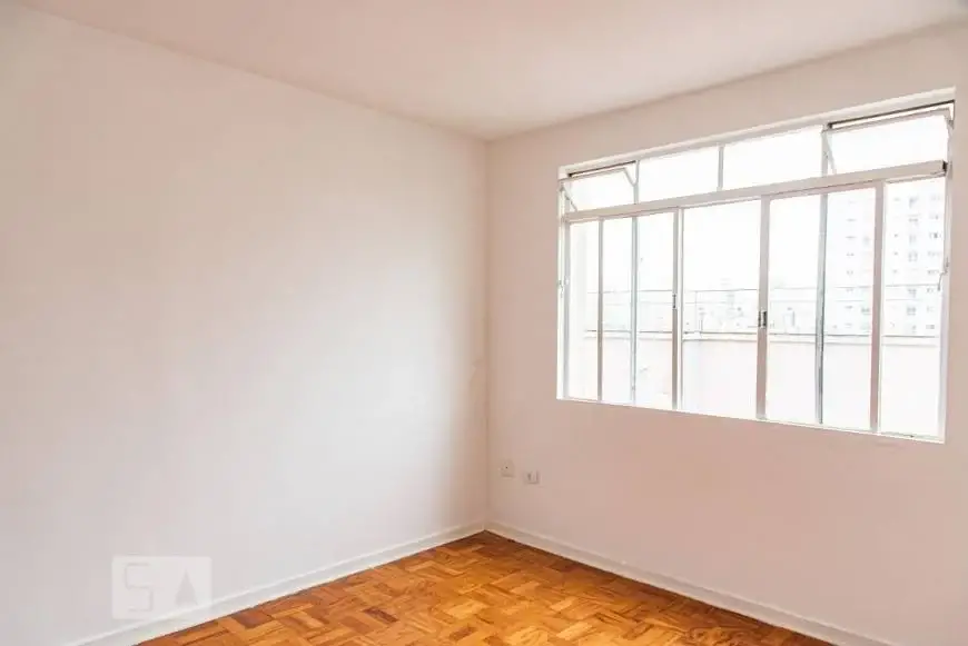 Foto 1 de Apartamento com 1 Quarto para alugar, 35m² em Aclimação, São Paulo