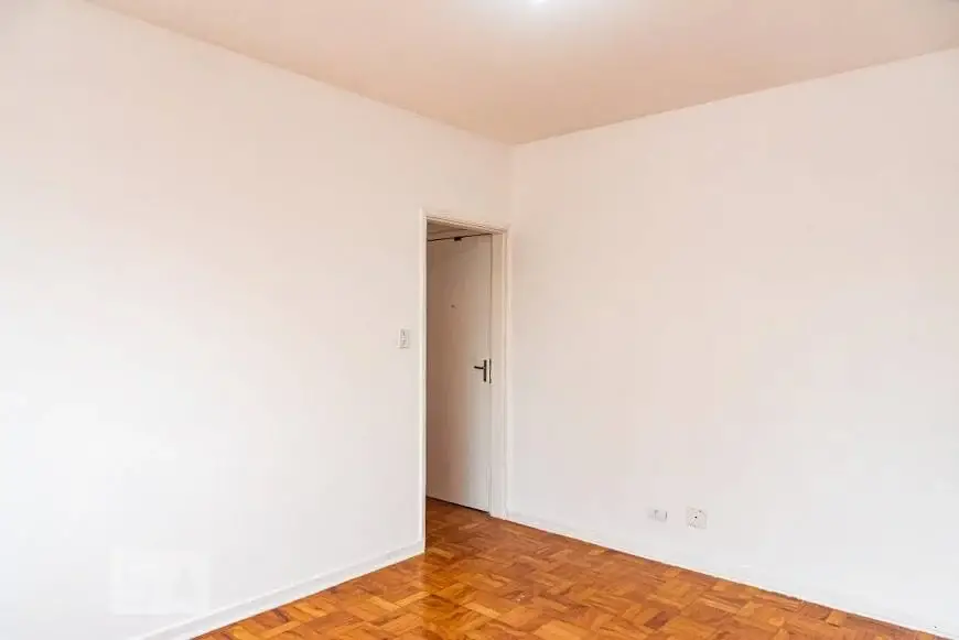Foto 2 de Apartamento com 1 Quarto para alugar, 35m² em Aclimação, São Paulo