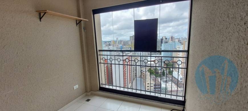 Foto 4 de Apartamento com 1 Quarto para alugar, 46m² em Centro, Curitiba