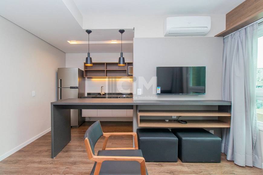 Foto 3 de Apartamento com 1 Quarto para alugar, 38m² em Moinhos de Vento, Porto Alegre