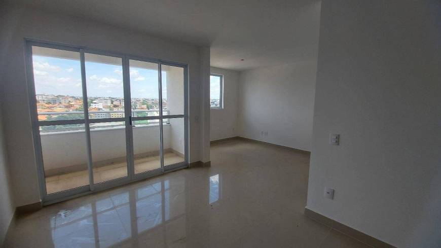 Foto 1 de Apartamento com 1 Quarto à venda, 53m² em Planalto, Belo Horizonte