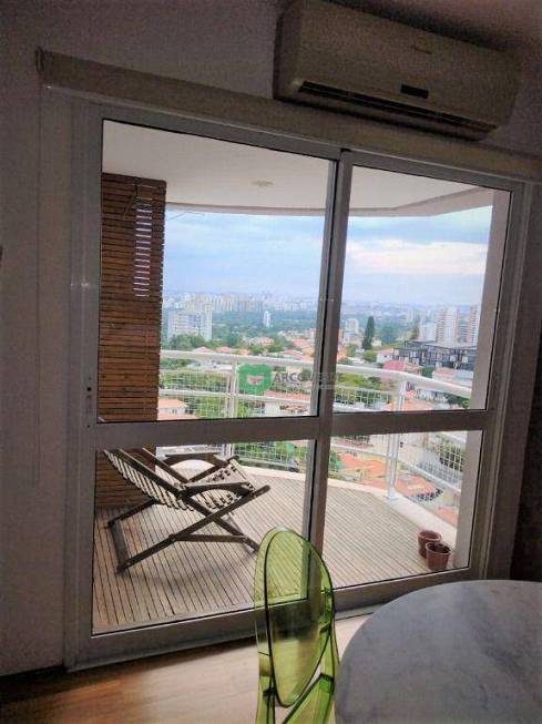 Foto 1 de Apartamento com 1 Quarto para alugar, 49m² em Vila Madalena, São Paulo