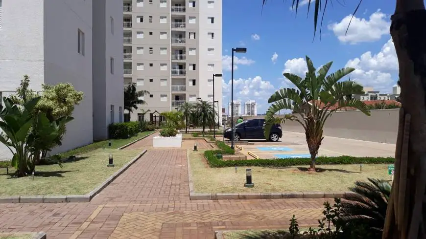 Foto 1 de Apartamento com 2 Quartos para alugar, 66m² em Mansões Santo Antônio, Campinas