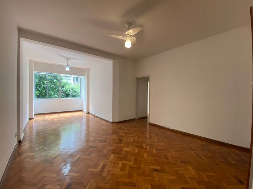 Foto 4 de Apartamento com 3 Quartos para alugar, 123m² em Catete, Rio de Janeiro