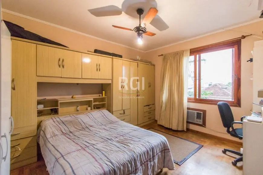 Foto 2 de Apartamento com 3 Quartos à venda, 78m² em Cristo Redentor, Porto Alegre