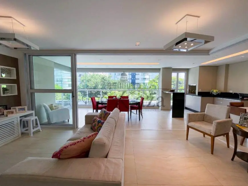 Foto 5 de Apartamento com 3 Quartos à venda, 161m² em Parque Residencial Aquarius, São José dos Campos