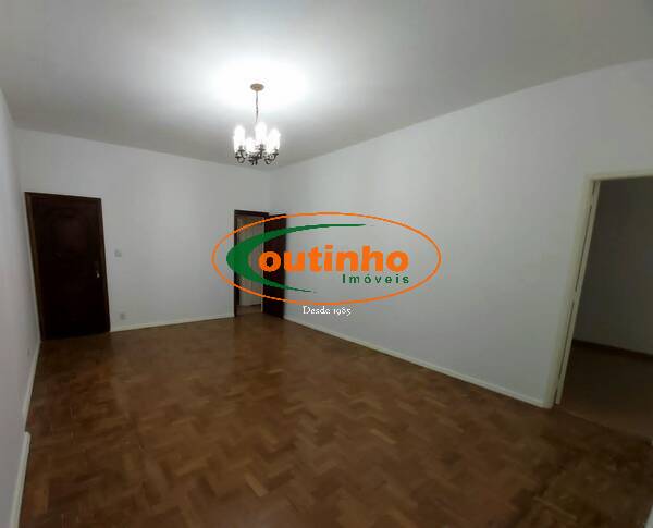 Foto 3 de Apartamento com 3 Quartos à venda, 110m² em Tijuca, Rio de Janeiro