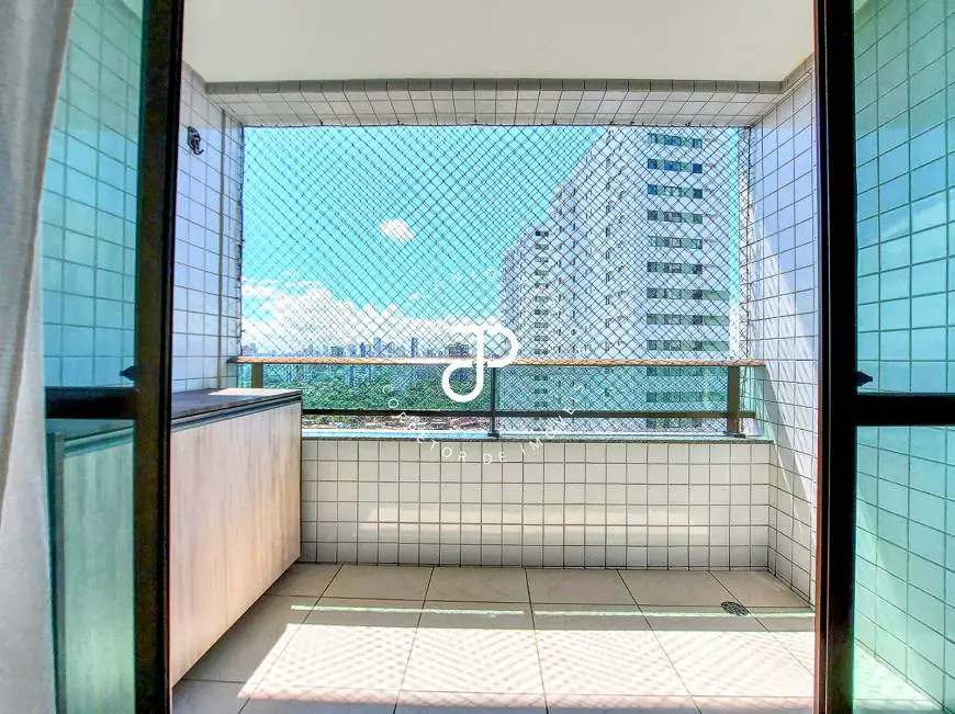 Foto 1 de Apartamento com 3 Quartos à venda, 67m² em Torre, Recife