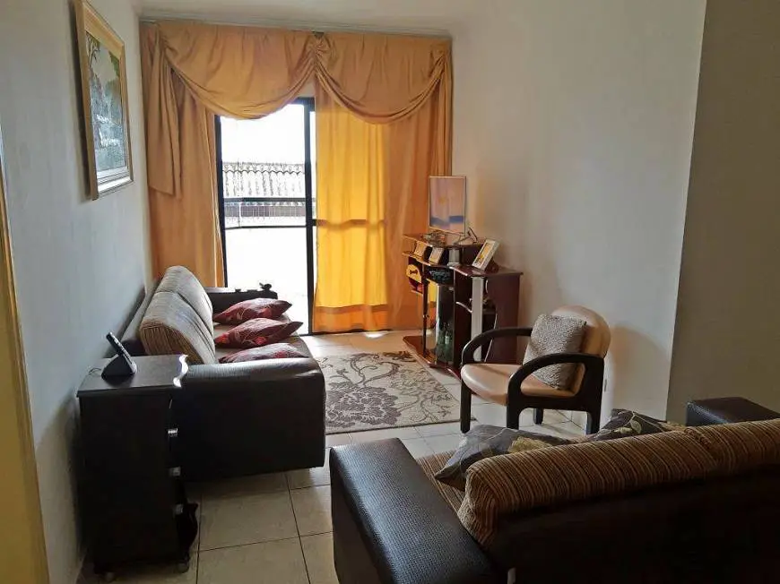Foto 2 de Apartamento com 3 Quartos à venda, 95m² em Vila Tupi, Praia Grande