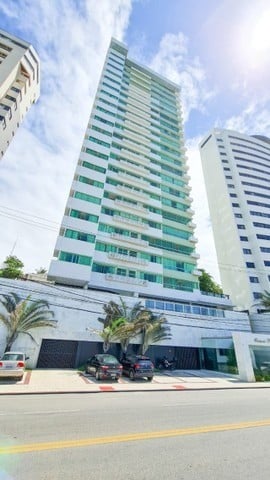 Foto 1 de Apartamento com 4 Quartos à venda, 300m² em Capim Macio, Natal