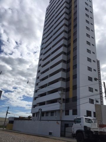 Foto 1 de Apartamento com 4 Quartos à venda, 116m² em Nova Betania, Mossoró