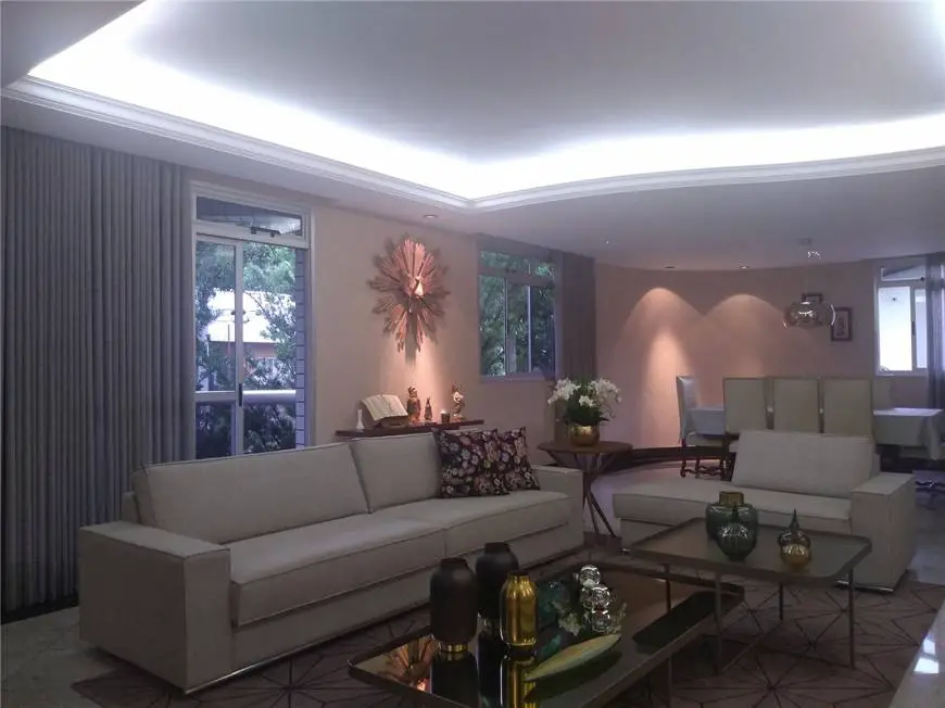 Foto 1 de Apartamento com 4 Quartos à venda, 197m² em Planalto, Belo Horizonte