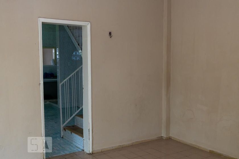 Foto 5 de Casa com 2 Quartos para alugar, 150m² em Centro, Manaus
