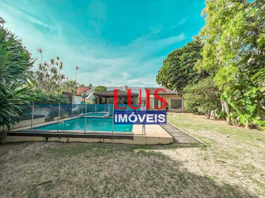 Foto 4 de Casa com 3 Quartos à venda, 213m² em Camboinhas, Niterói