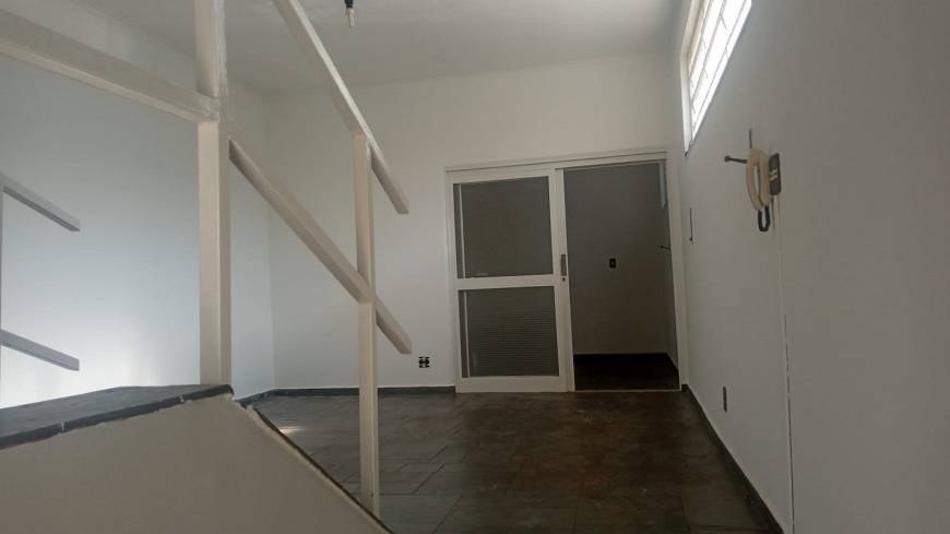 Foto 1 de Casa com 3 Quartos à venda, 175m² em Jardim Palma Travassos, Ribeirão Preto