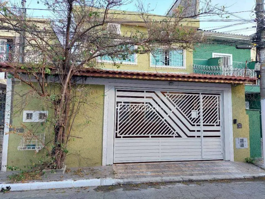 Foto 1 de Casa com 3 Quartos para alugar, 134m² em Santana, São Paulo