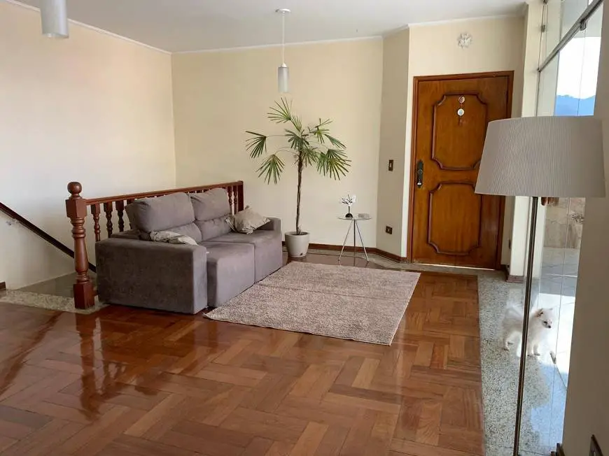 Foto 1 de Casa com 3 Quartos à venda, 326m² em Vila Bela, Poços de Caldas
