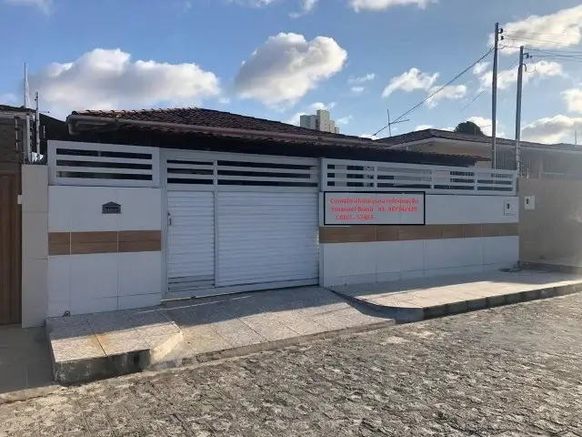 Foto 1 de Casa com 4 Quartos à venda, 130m² em Bancários, João Pessoa